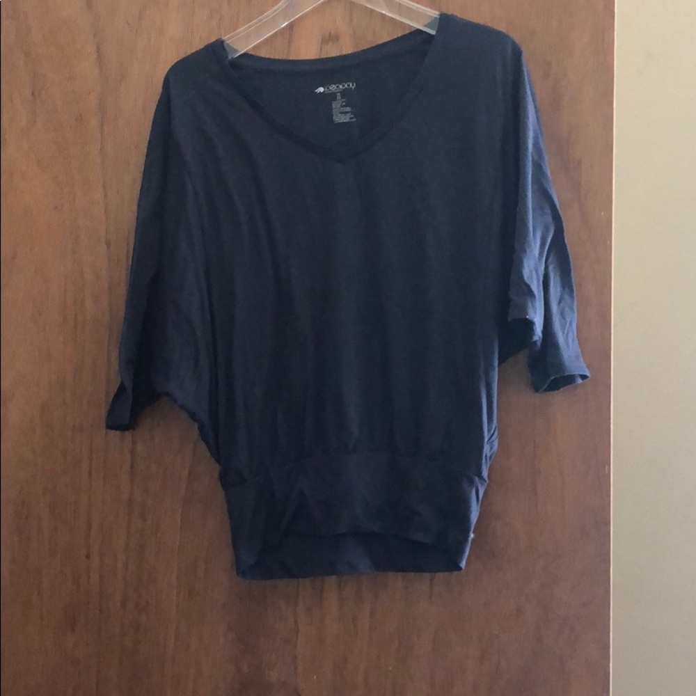 3/4 shirt